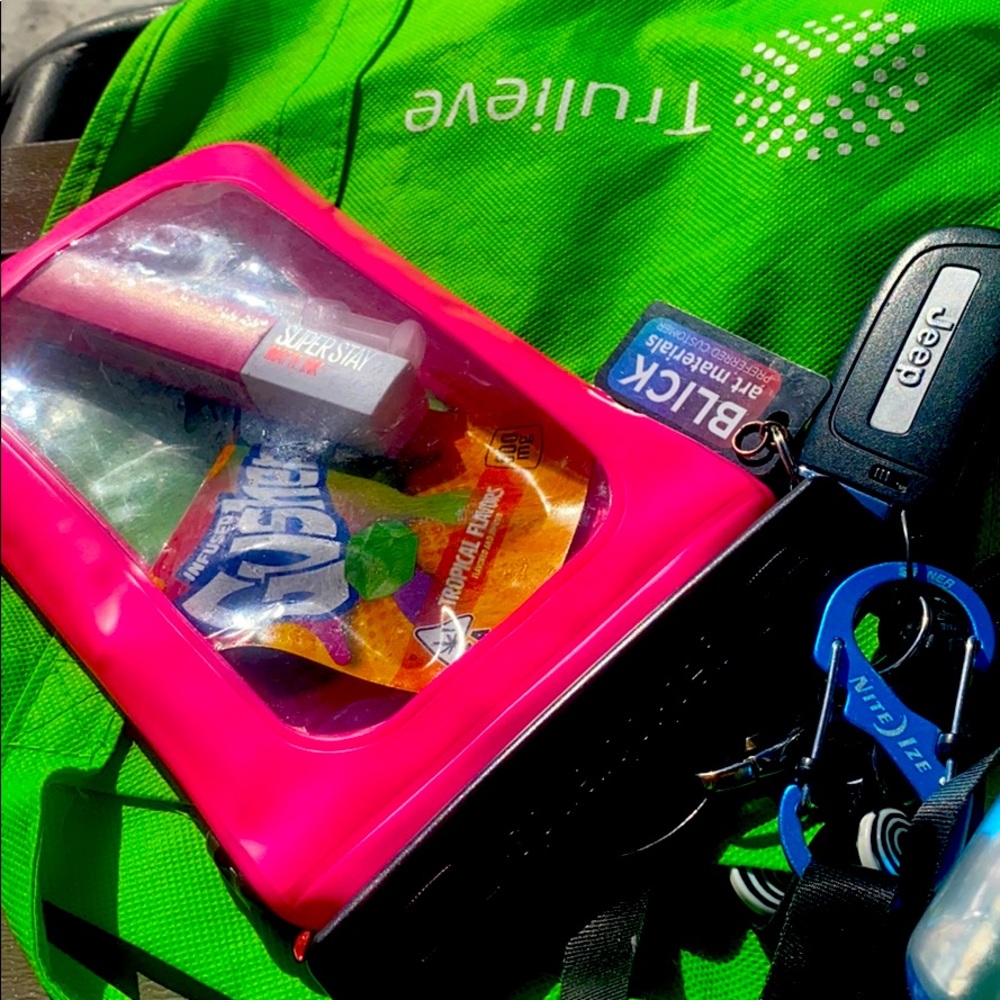 Smart beach bags